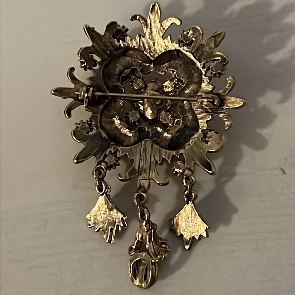 Vintage Art Deco French Fluer De Lis Gold Plated and Pearl Brooch - Picture 8 of 9